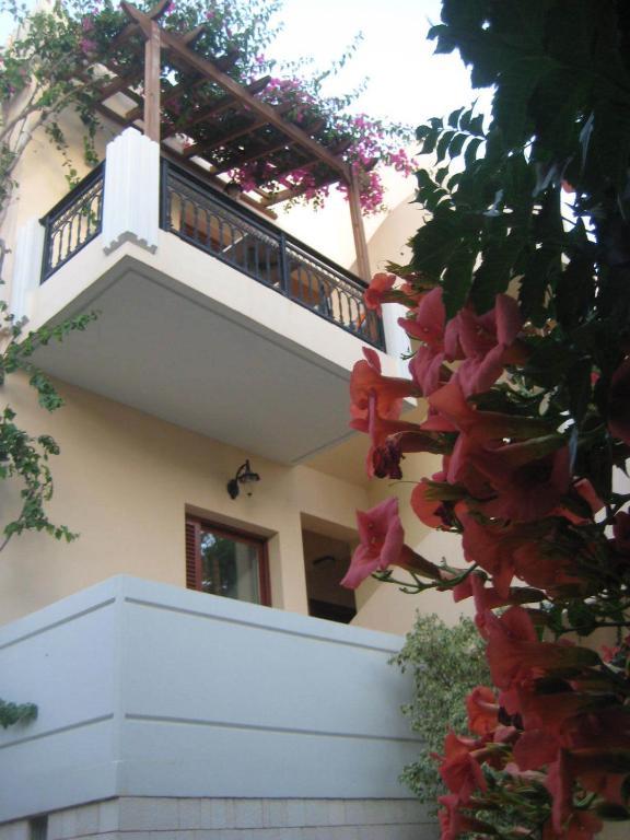 Virginia Studios Палеохора Номер фото